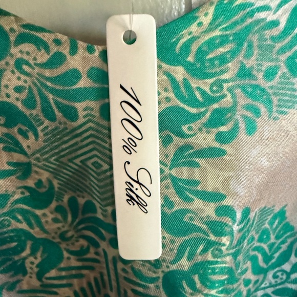 NWT ARYN K 100% Silk Deep V Printed Maxi Dress Size XS - Picture 16 of 16